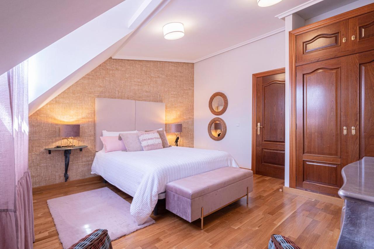 De La Guardia Suite Rosal Oviedo Ngoại thất bức ảnh