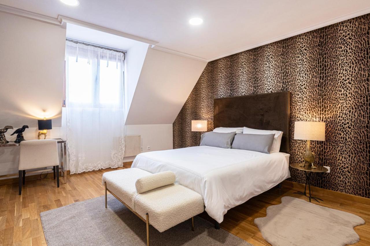 De La Guardia Suite Rosal Oviedo Ngoại thất bức ảnh