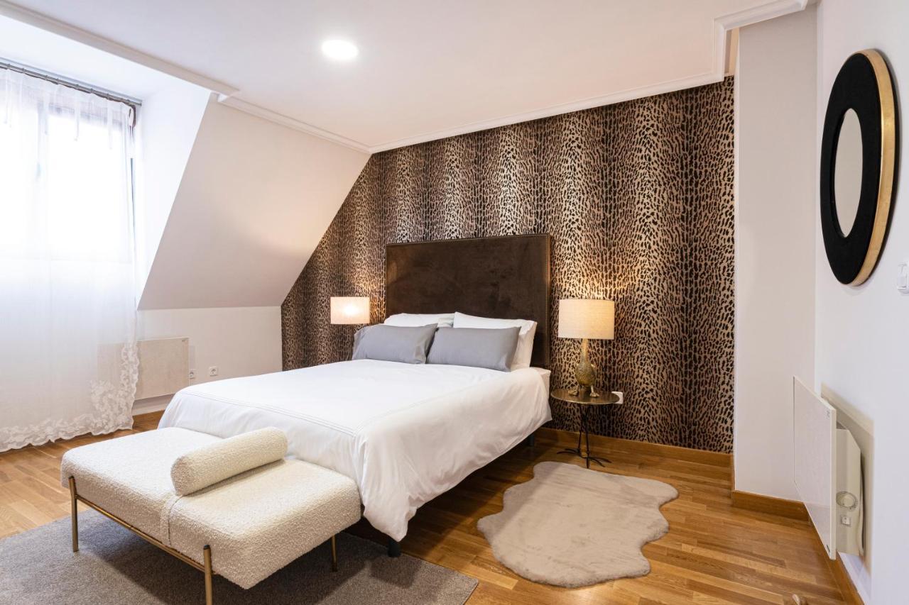 De La Guardia Suite Rosal Oviedo Ngoại thất bức ảnh