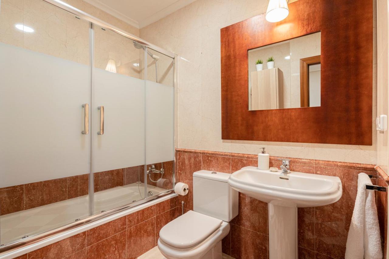 De La Guardia Suite Rosal Oviedo Ngoại thất bức ảnh